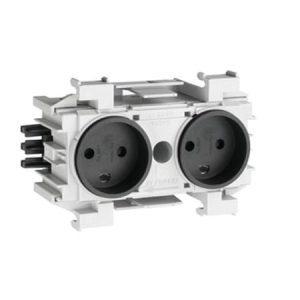Winsta stikkontakt 2x230v