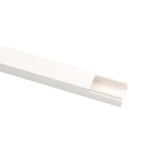 Elworks kabelkanal 25x16 mm hvid til diskret kabelføring