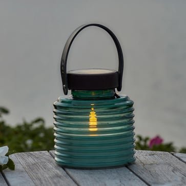 Sirius Aston solar krukke med maritimt design i grøn sort brun